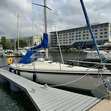 Guy 33 - Sailing Yacht *