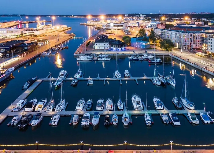 Bateau-hôtel Private Yacht In The Heart Of